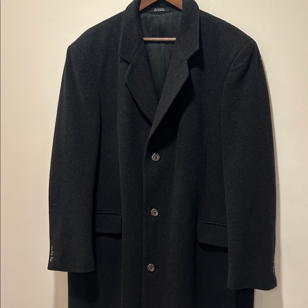 Men's High Quality Black Cashmere Overcoat. Silver Cloud woven in Italy
